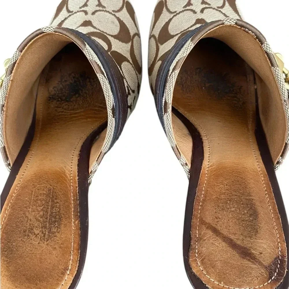 Coach Vintage healed clogs SZ 7 B